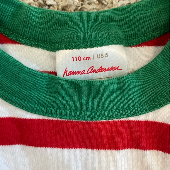 Hanna Andersson Red and White Striped Christmas Pajama Set - Picture 2 of 7